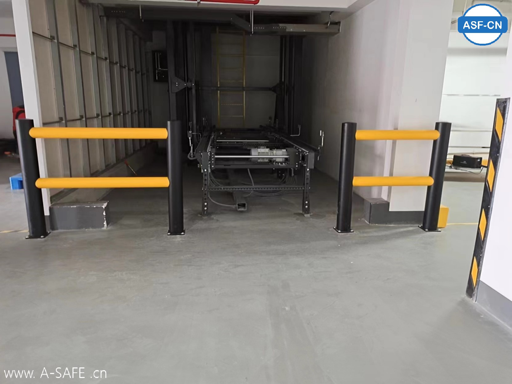 安全护栏   